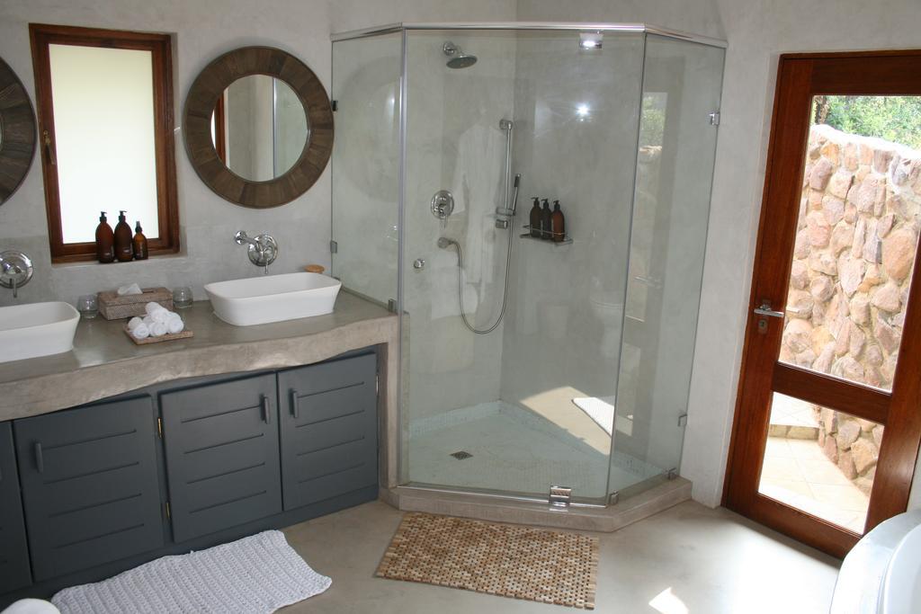 Mhondoro Safari Lodge & Villa 威尔吉旺登禁猎区 外观 照片